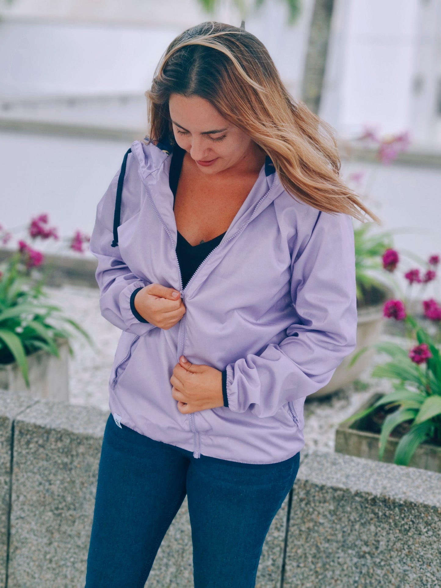 Chaqueta rompevientos unisex WWF Colombia - morada